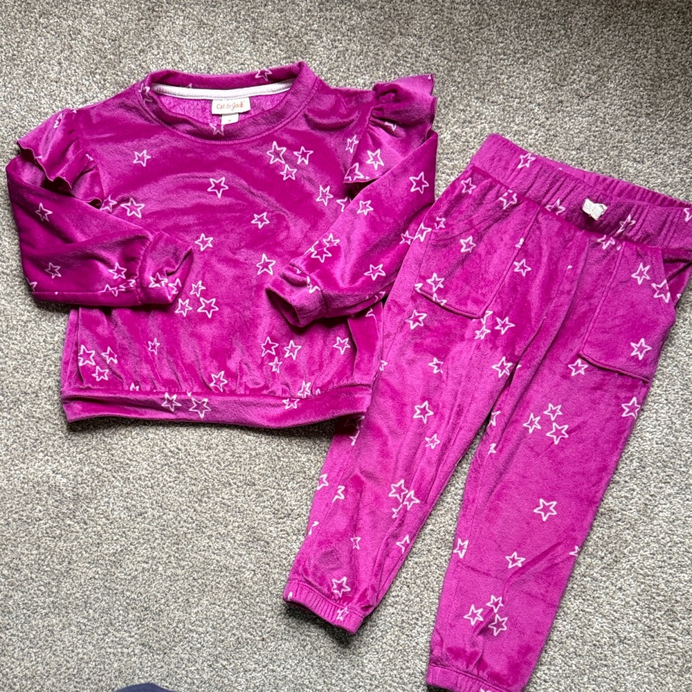 Cat & Jack Fuchsia Star Pajama Set